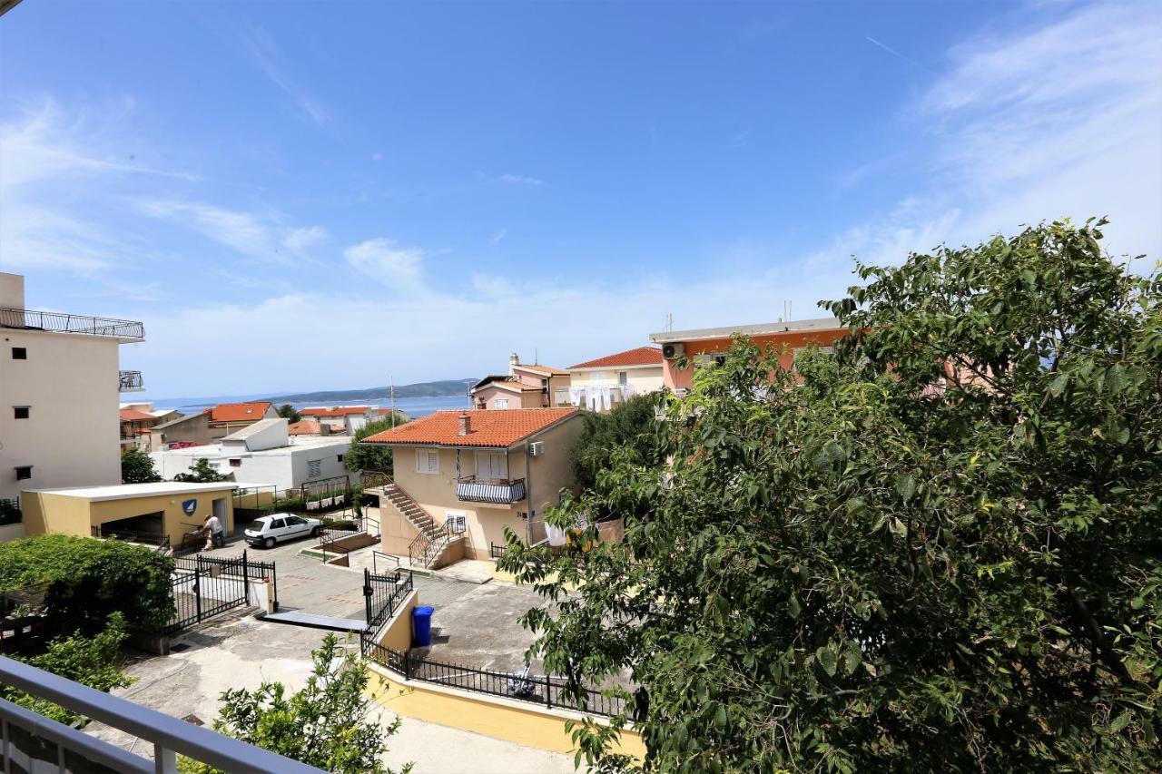 Apartmani Vinko Baška Voda المظهر الخارجي الصورة